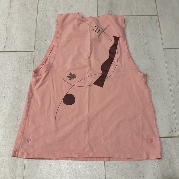 Lululemon all yours tank top, size 8 worn once - Picture 2 of 6